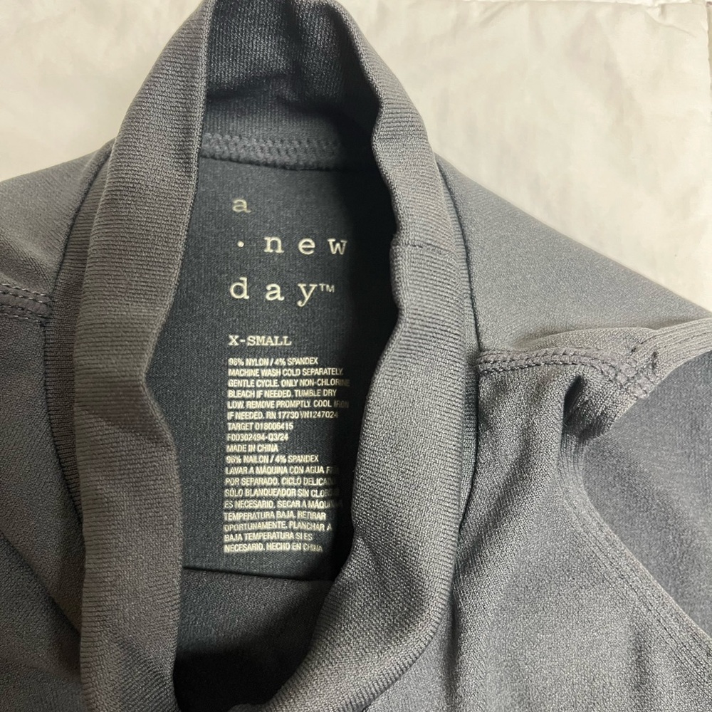A New Day Charcoal Gray Top - X-Small